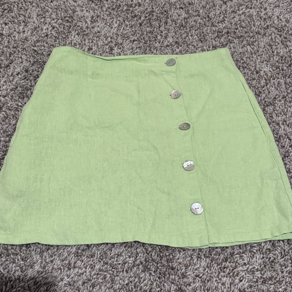 Forever 21 Light Green Button-Front Mini Skirt